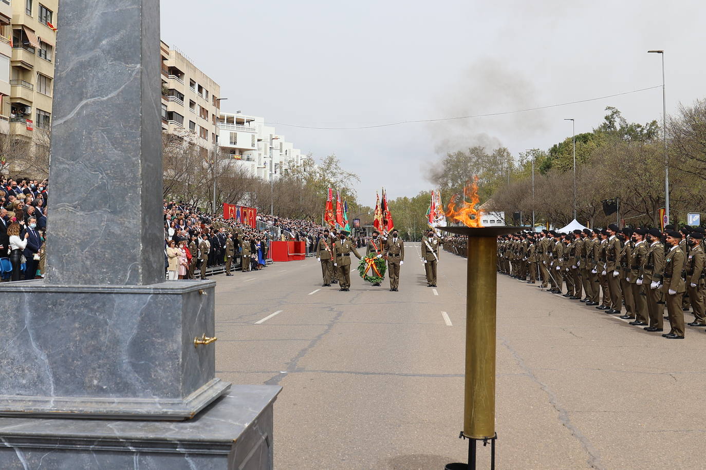 La solemne jura civil de bandera en Córdoba, en imágenes