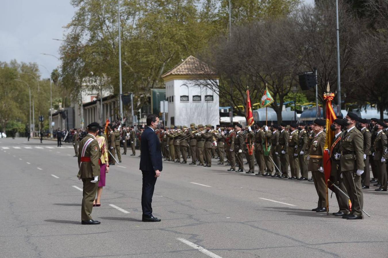 La solemne jura civil de bandera en Córdoba, en imágenes