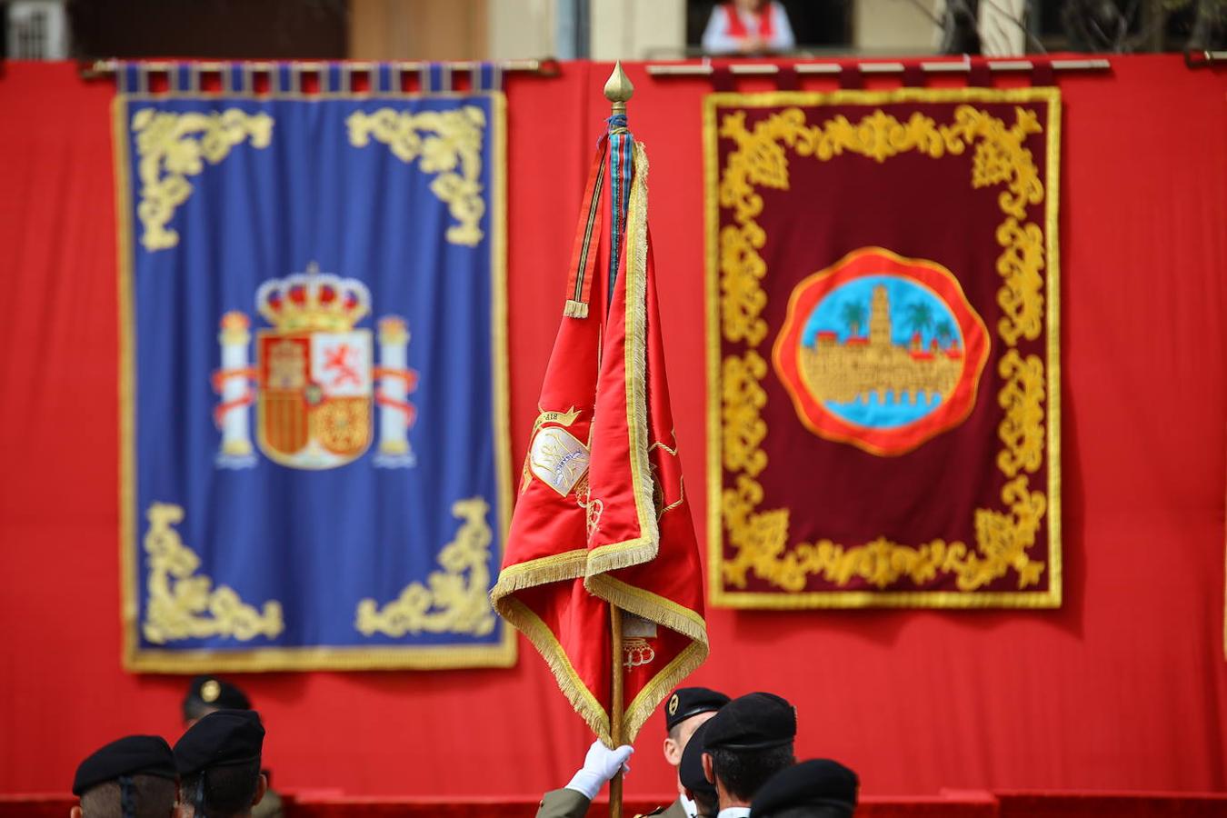 La solemne jura civil de bandera en Córdoba, en imágenes