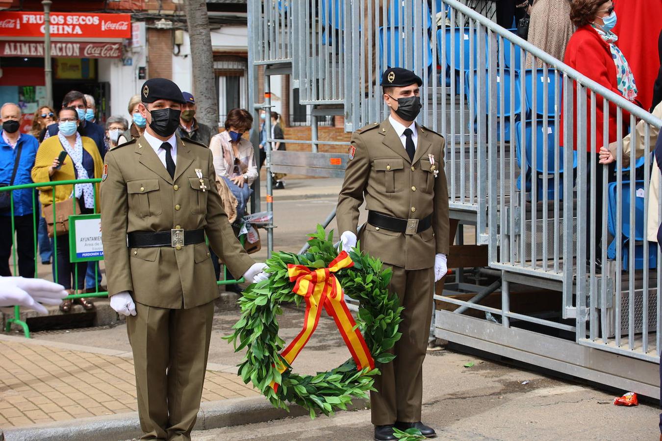 La solemne jura civil de bandera en Córdoba, en imágenes