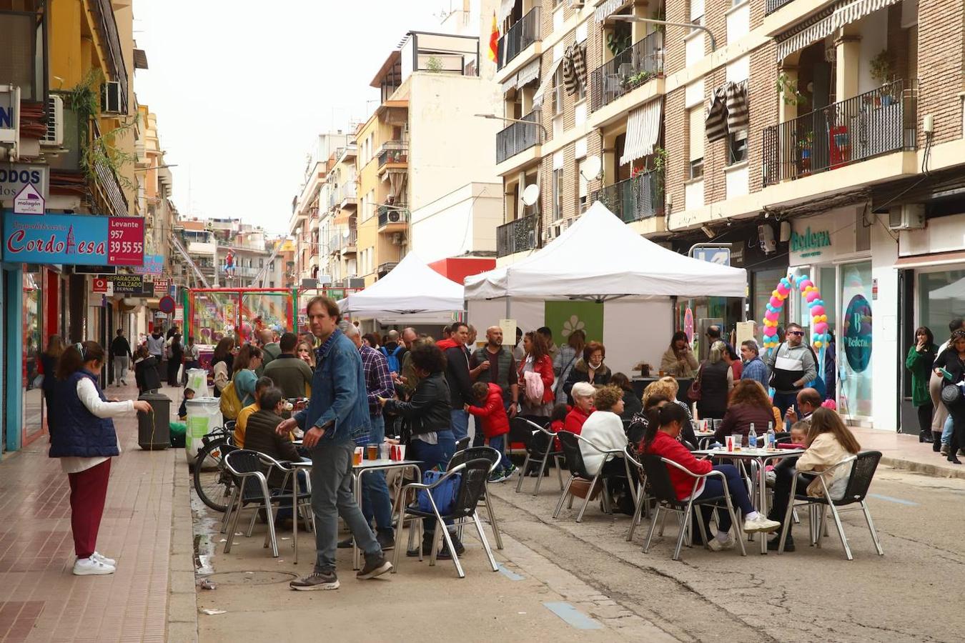 El gran ambiente de la &#039;Viñuela Shopping Hill&#039; de Córdoba, en imágenes