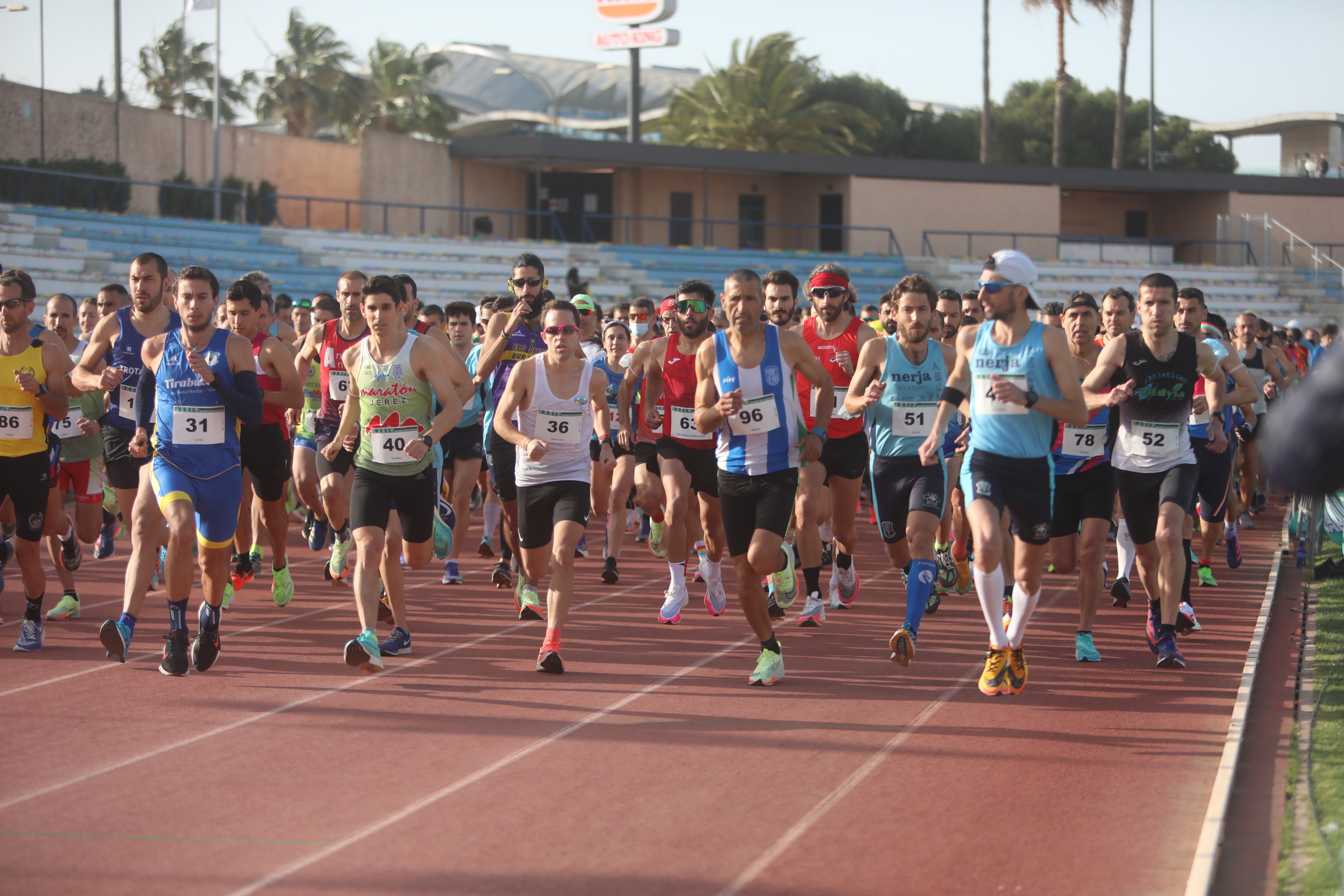 En imágenes: Vuelve la la Media Maratón Bahía de Cádiz