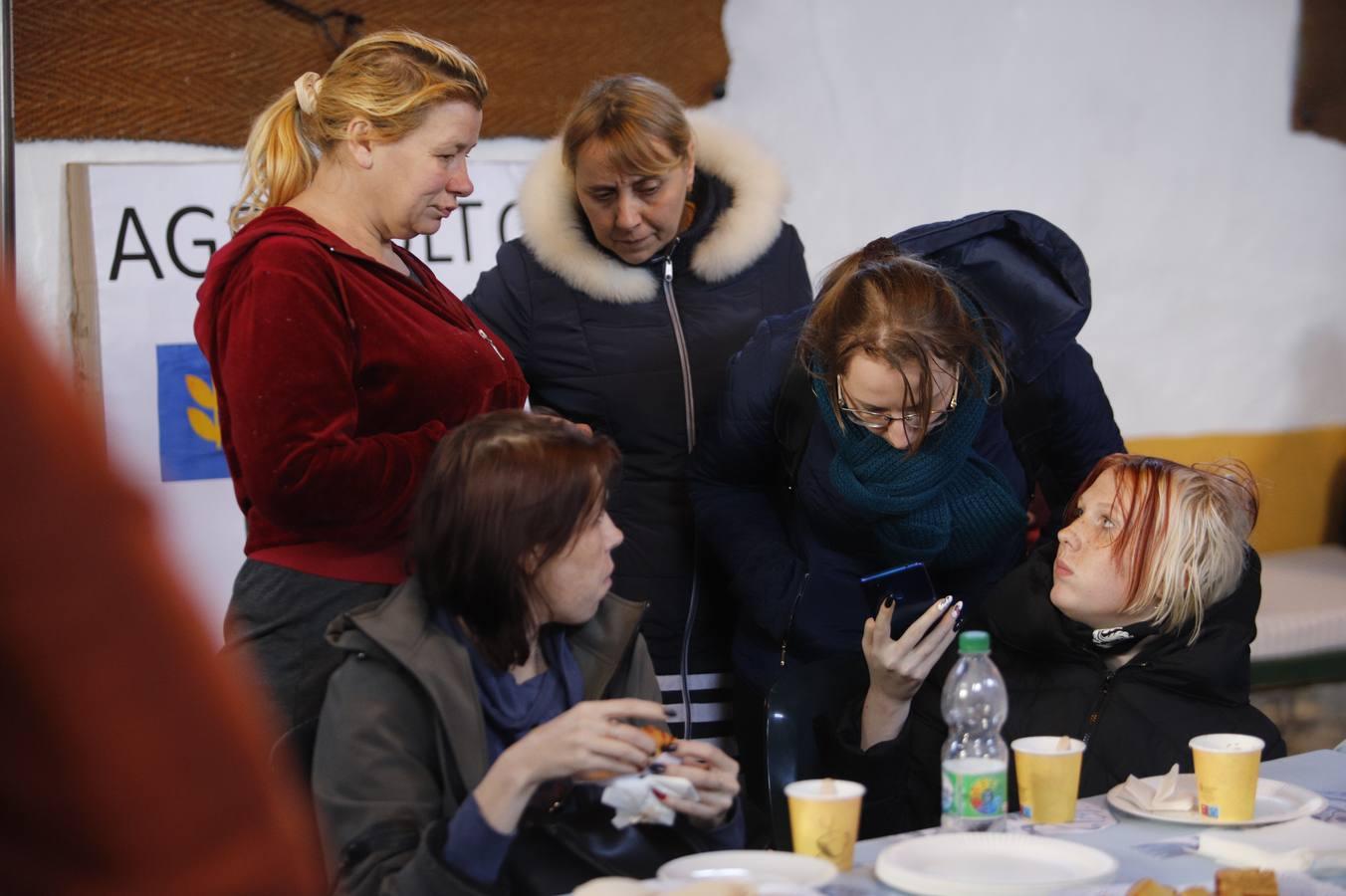 La llegada de refugiados de Ucrania a Córdoba, en imágenes