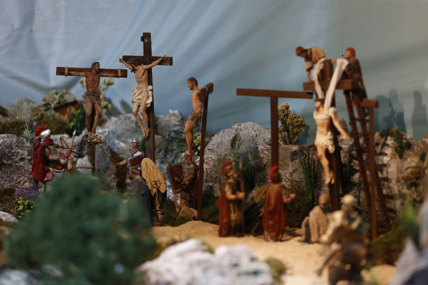 La llamativa Pasión de Cristo en quince dioramas en Zoco Córdoba