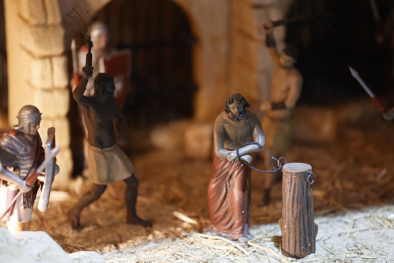 La llamativa Pasión de Cristo en quince dioramas en Zoco Córdoba