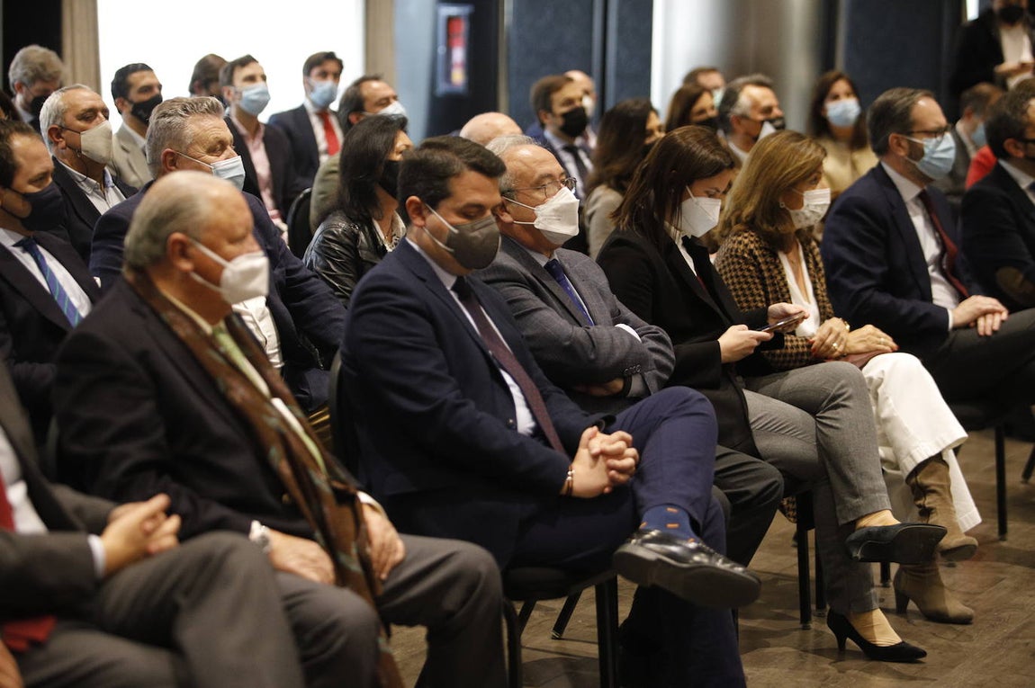 La conferencia de la consejera de Fomento en el foro de Asfaco, en imágenes