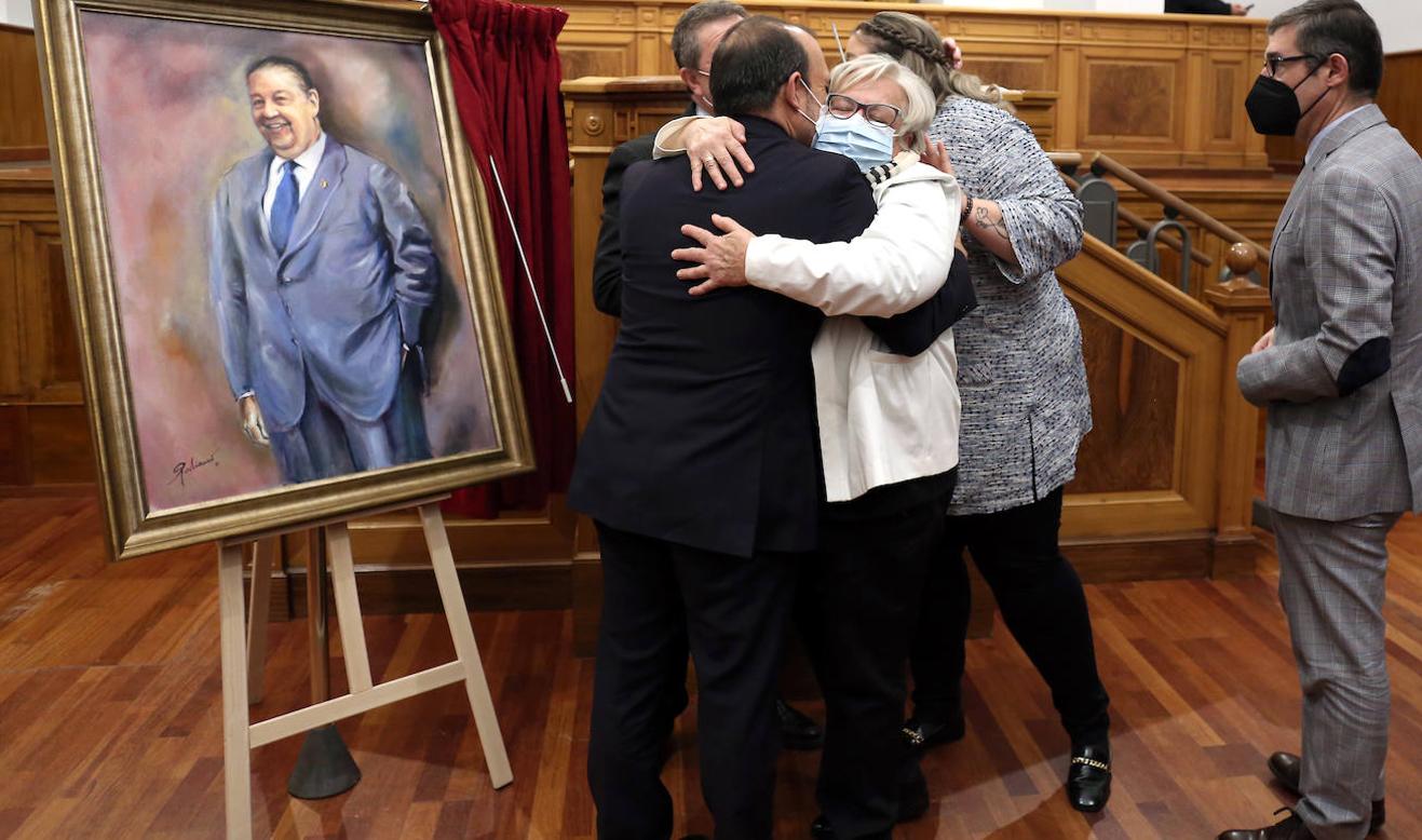 La inauguración del retrato de Jesús Fernández Vaquero, en imágenes