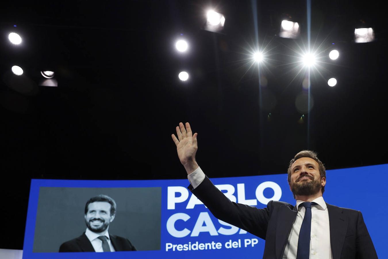 Casado, en su último discurso como presidente del PP: «Me dirijo a vosotros después de un mes agridulce, que empezó con un sentimiento de injusticia, superado pronto por el de una profunda gratitud». 