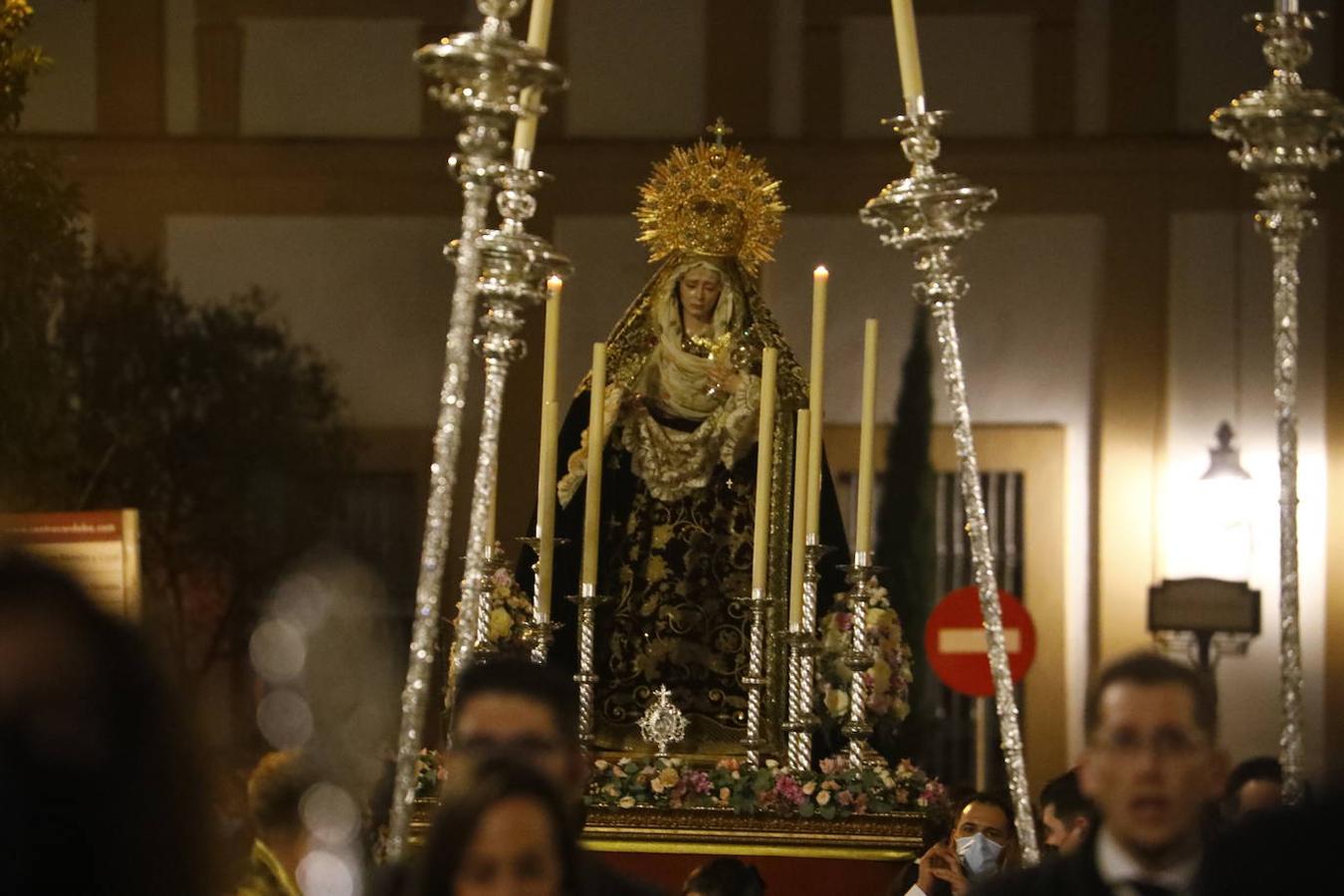 La vuelta a casa del Perdón y la Virgen del Rocío, en imágenes