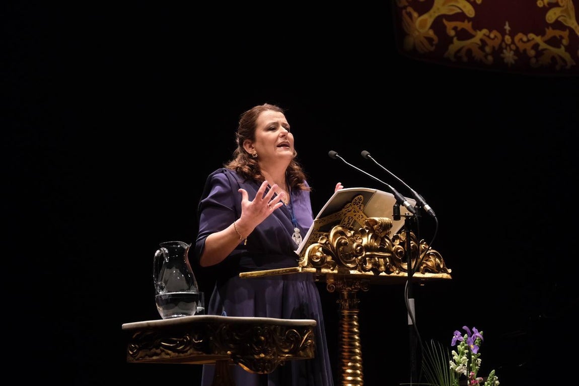 Fotos: El pregón de la Semana Santa de Cádiz, en imágenes