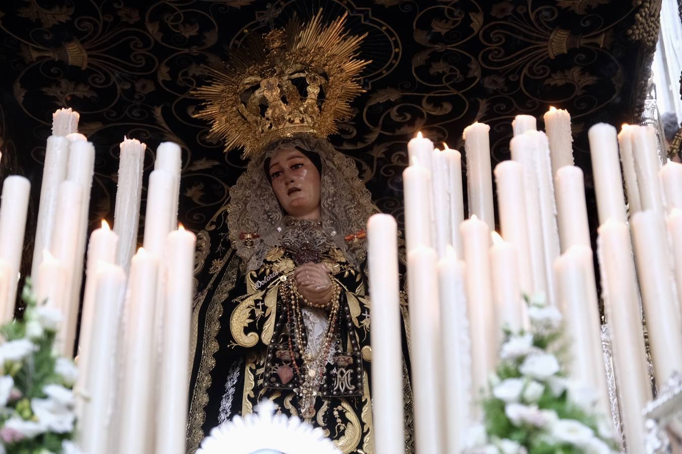 FOTOS: Procesión de Servitas el Viernes de Dolores, en la Semana Santa de Cádiz 2022