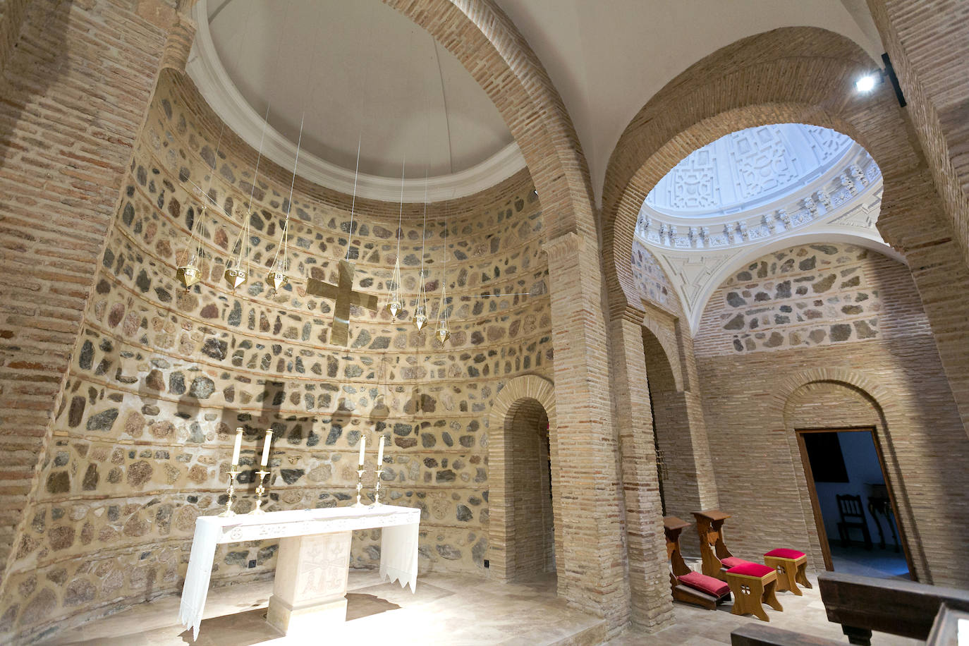 Las obras de la iglesia de Santa Eulalia, en imágenes