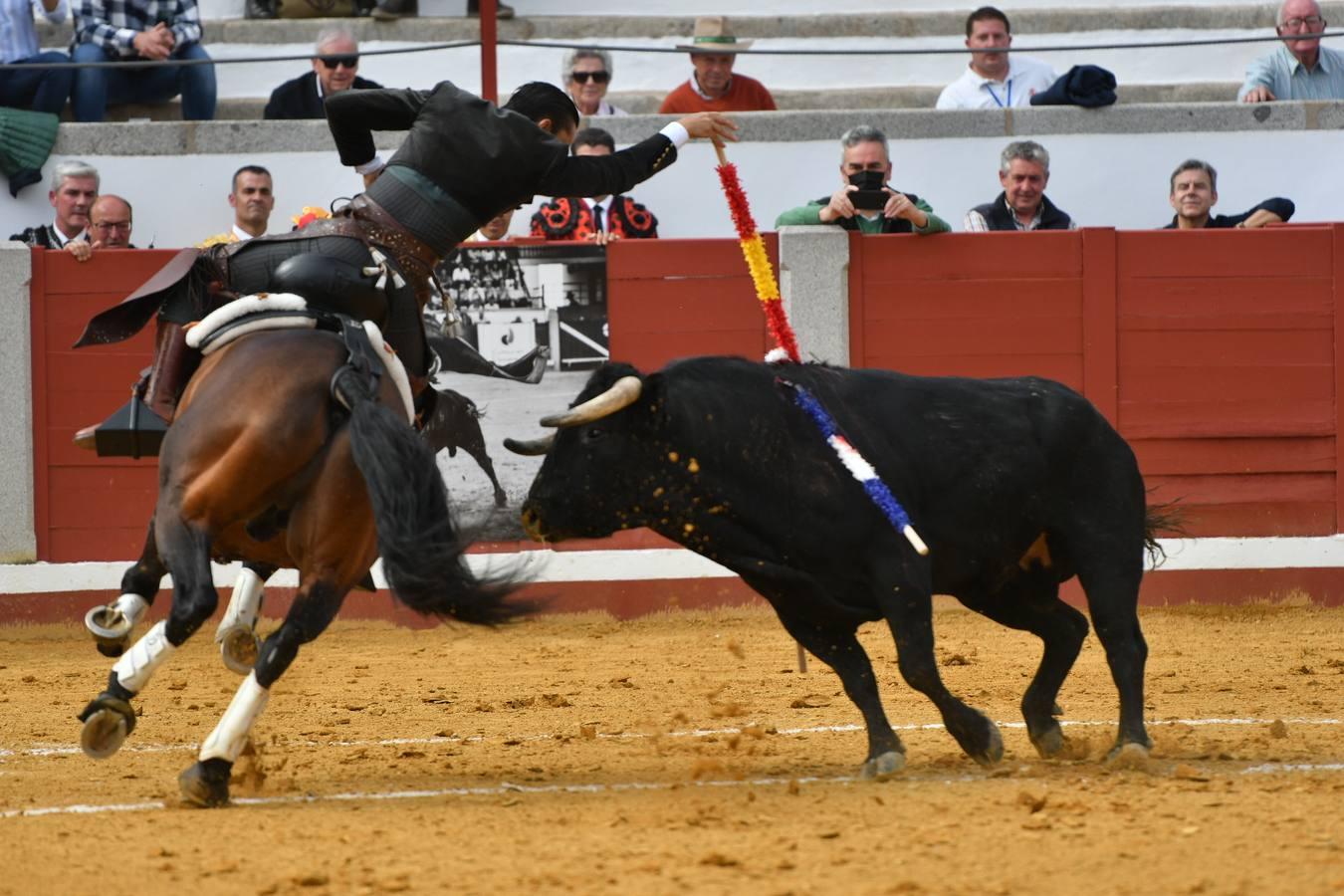 La corrida de Ventura, Ortega y Roca Rey en Pozoblanco, en imágenes