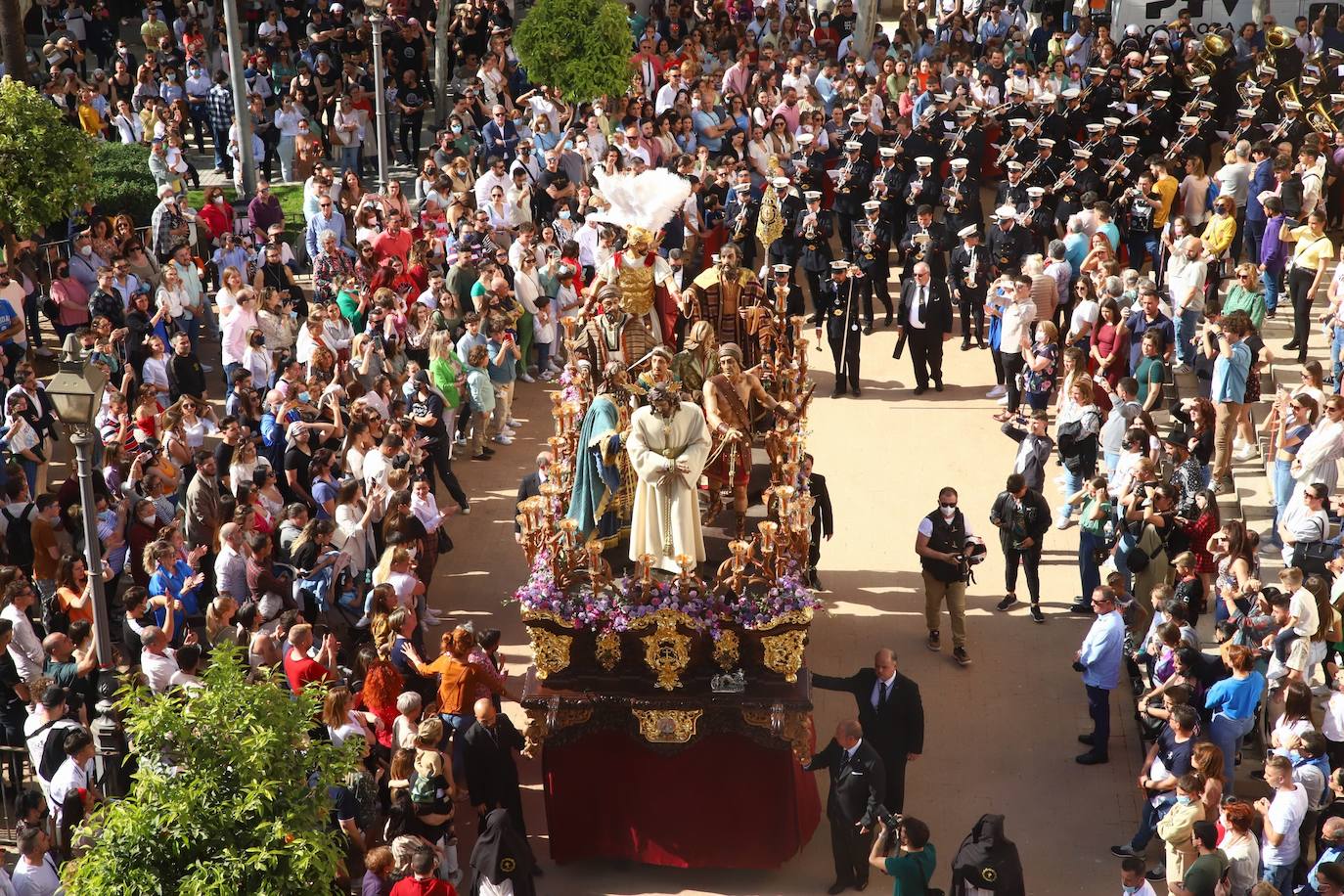 El Amor, en su emotivo desfile del Domingo de Ramos en Córdoba