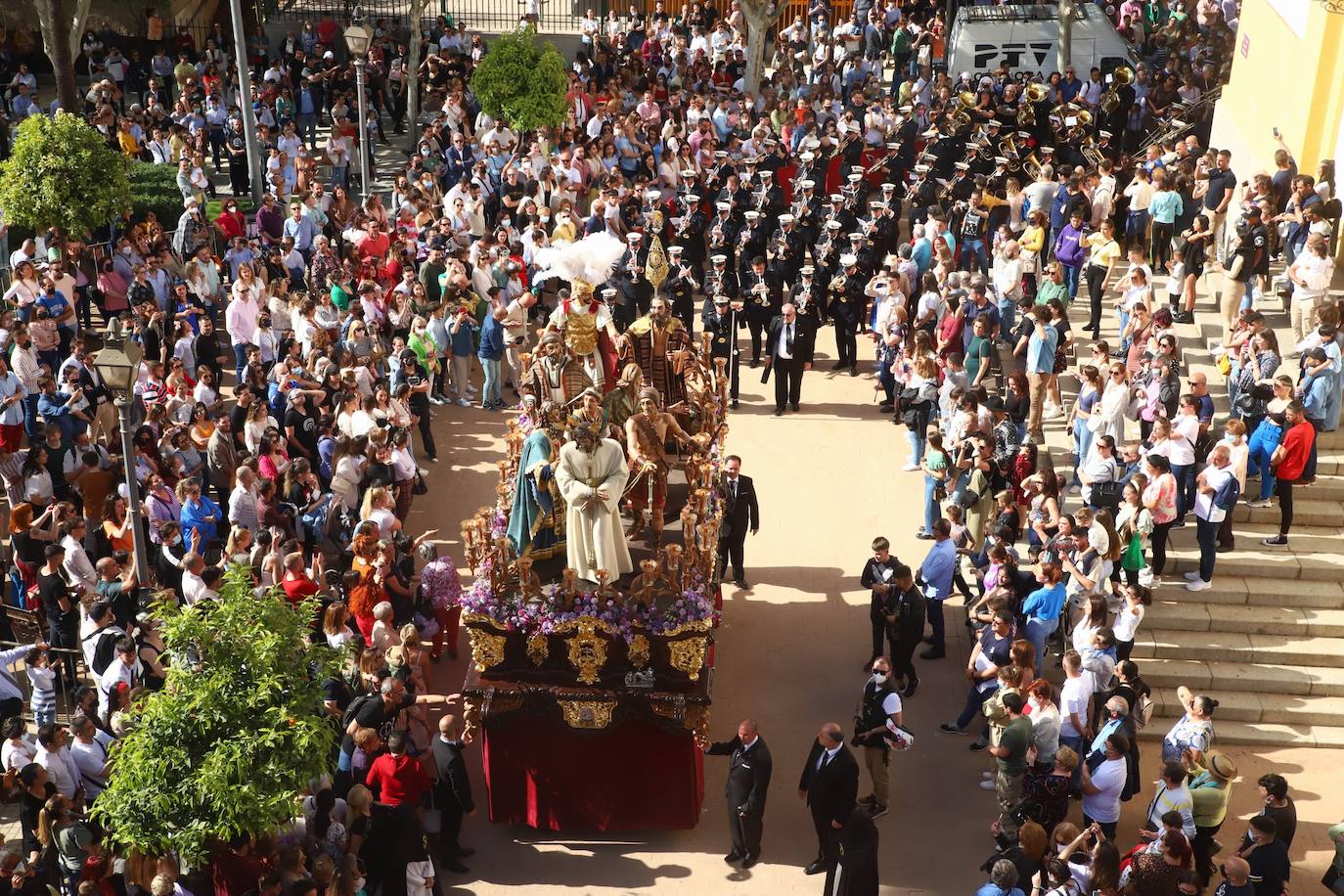 El Amor, en su emotivo desfile del Domingo de Ramos en Córdoba