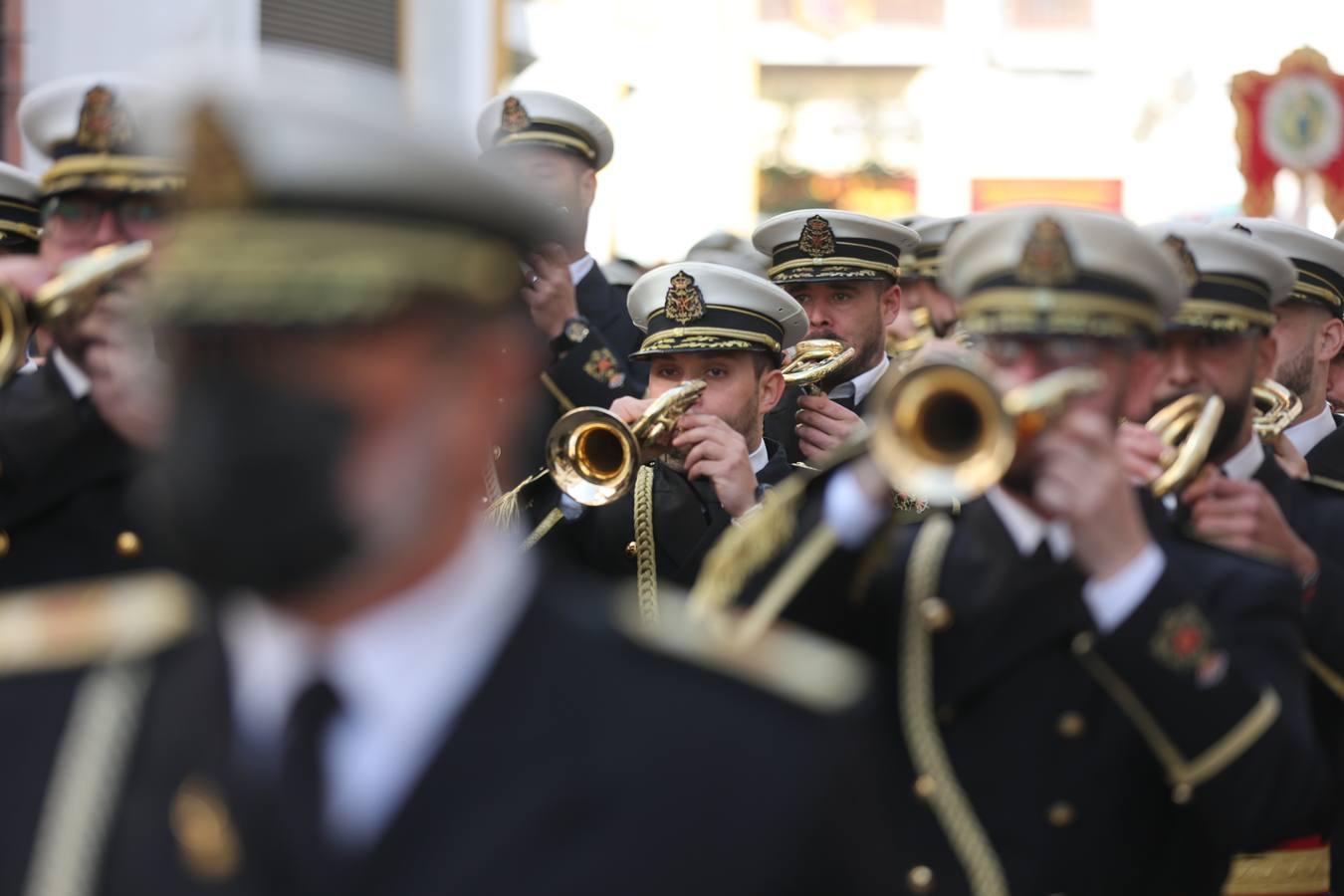 La vibrante salida de la Borriquita en el Domingo de Ramos de Córdoba, en imágenes