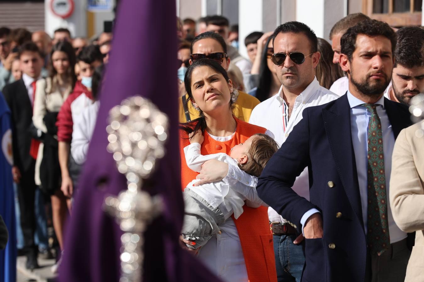 La vibrante salida de la Borriquita en el Domingo de Ramos de Córdoba, en imágenes