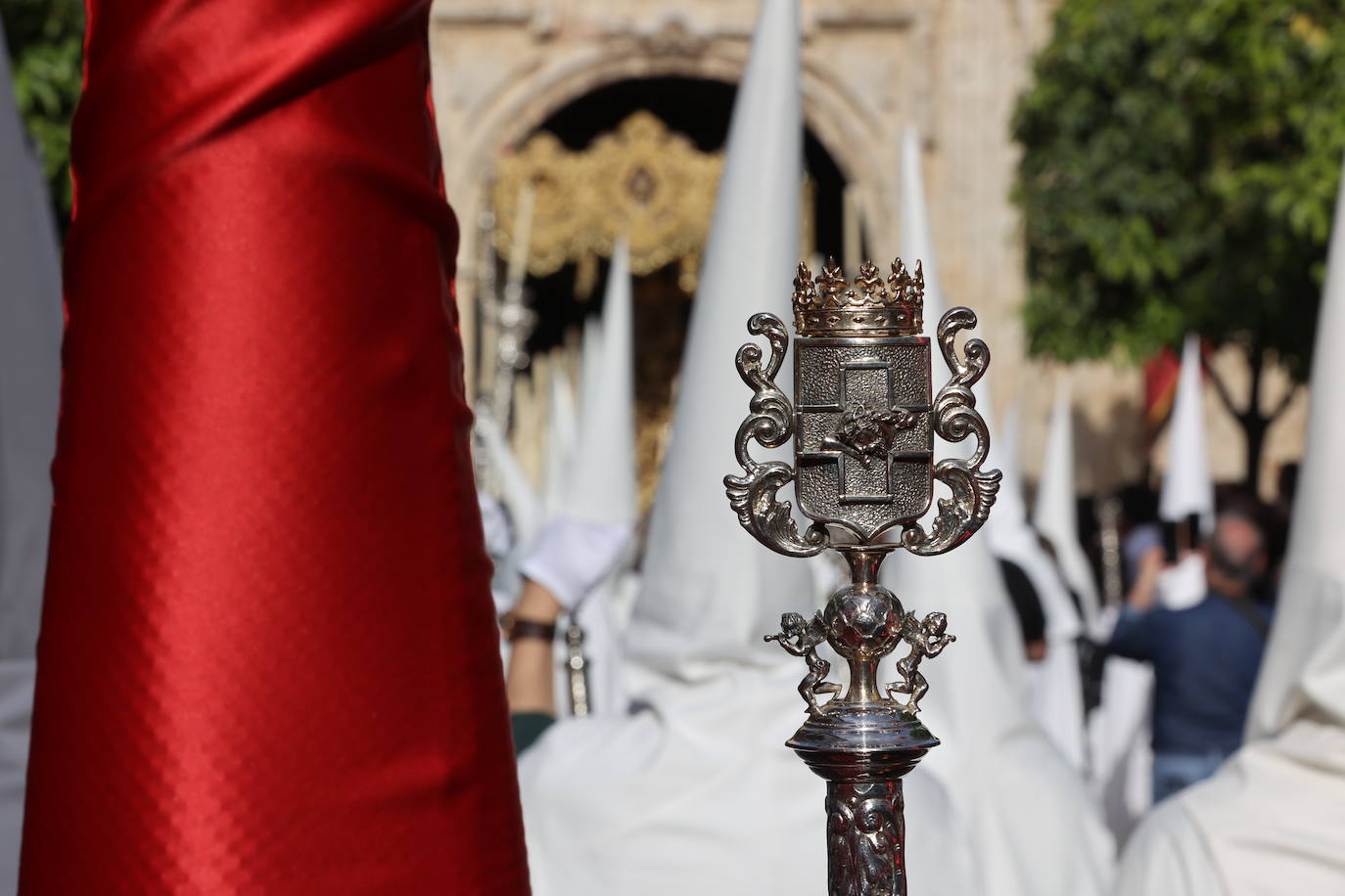 La hermandad del Huerto ilumina Córdoba el Domingo de Ramos