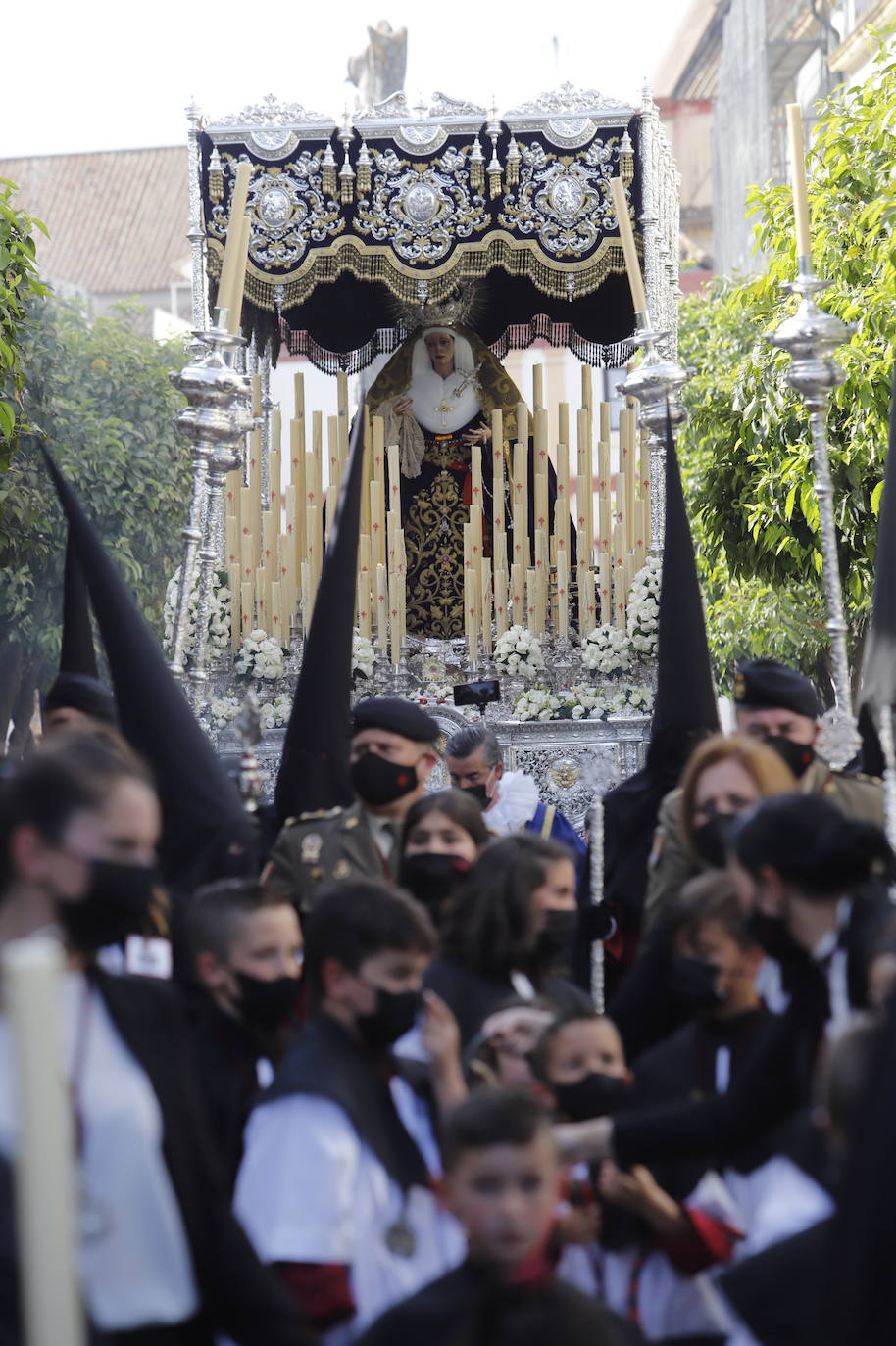 La hermandad de las Penas conmueve a Córdoba el Domingo de Ramos