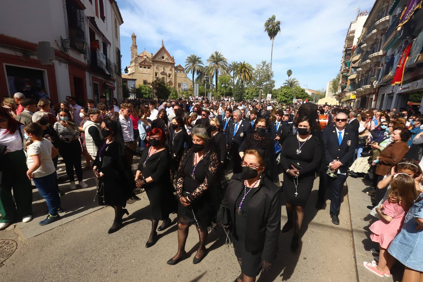 El imágenes, el Rescatado reparte su gracia el Domingo de Ramos en Córdoba