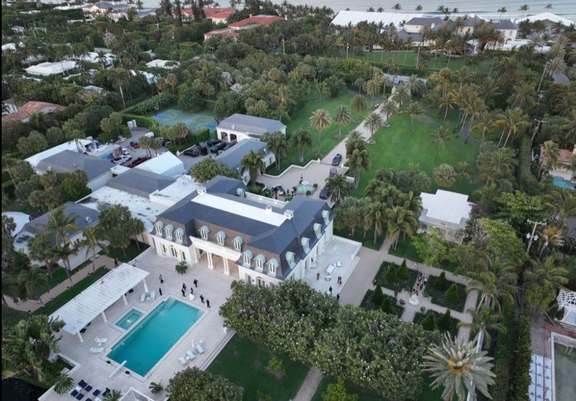 El álbum secreto de la boda de Brooklyn Beckham y Nicola Peltz, en imágenes