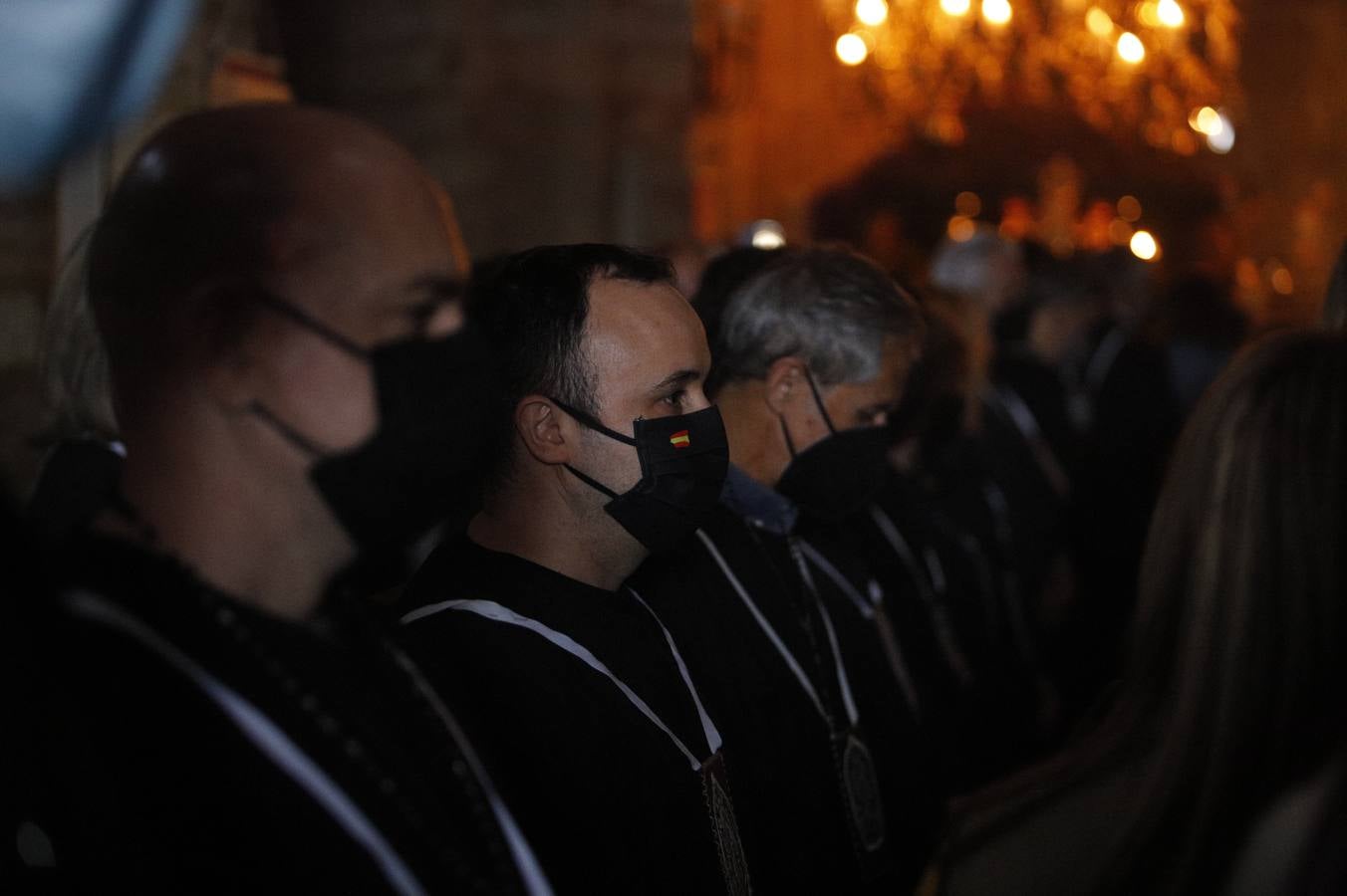 Las sobrias imágenes de Ánimas en el interior de San Lorenzo este Lunes Santo