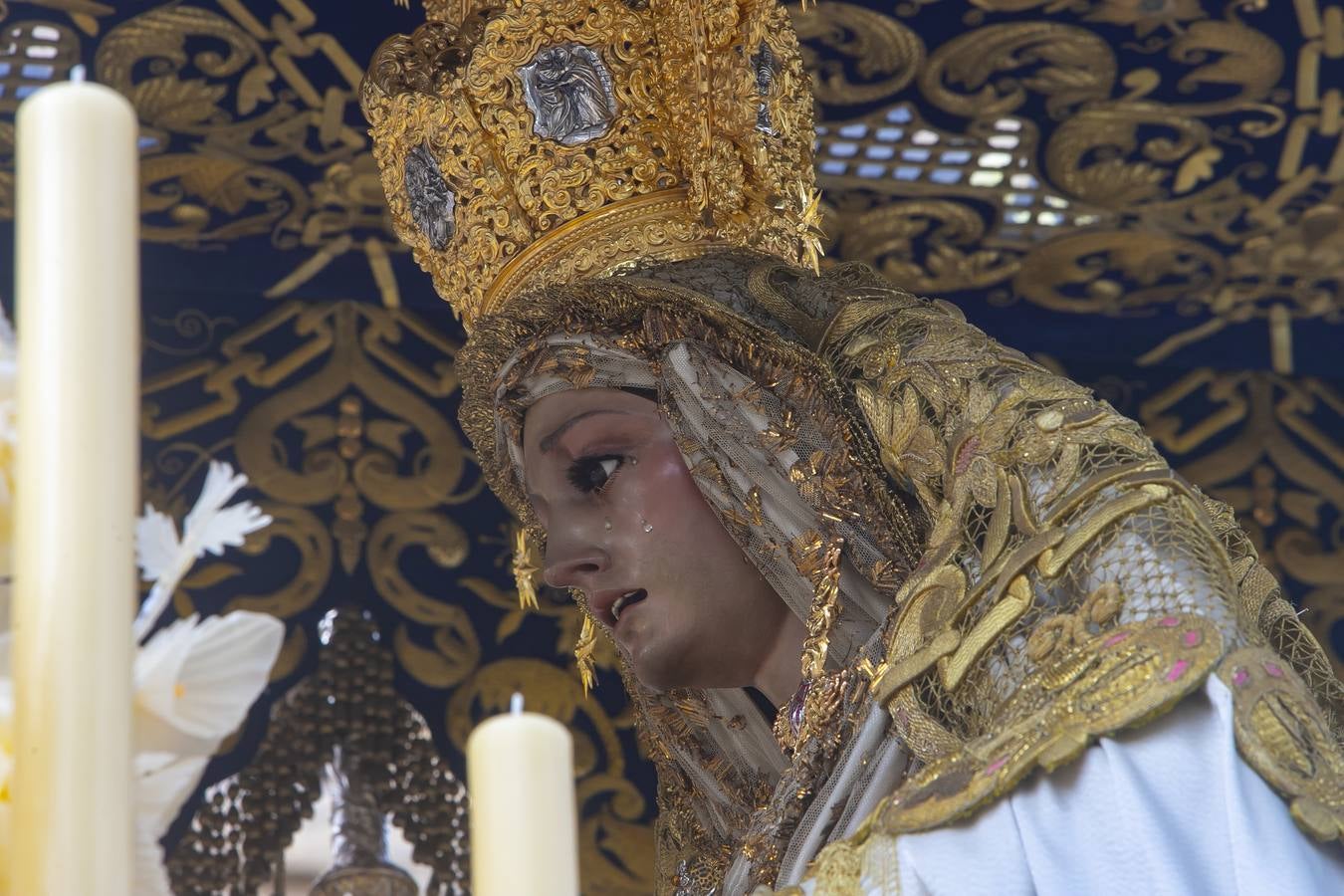 Lunes Santo | Bulla, devoción y todo un barrio tras la Merced de Córdoba, en imágenes