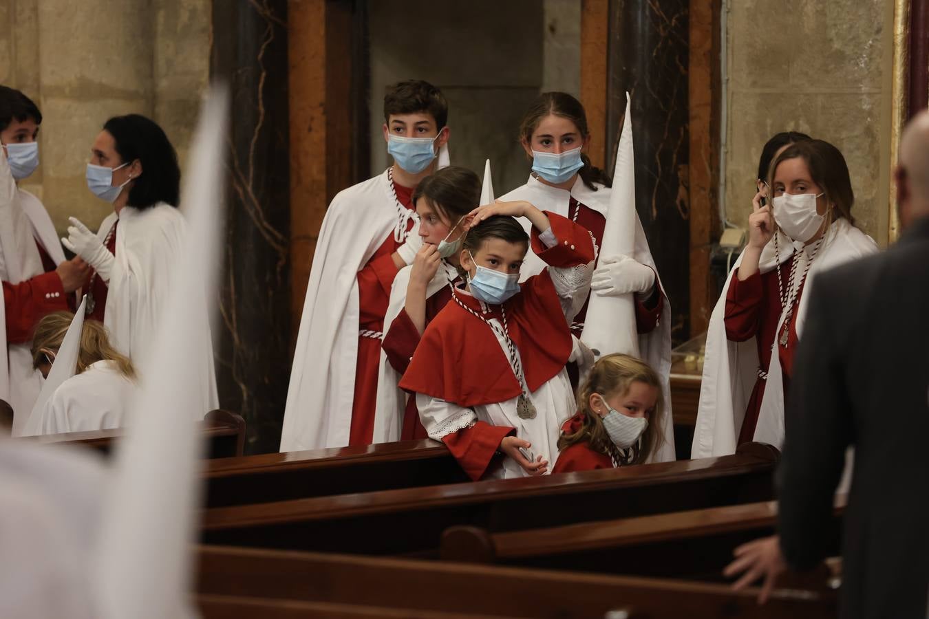 Lunes Santo | Tristeza en San Nicolás, la lluvia impide la salida de la Sentencia