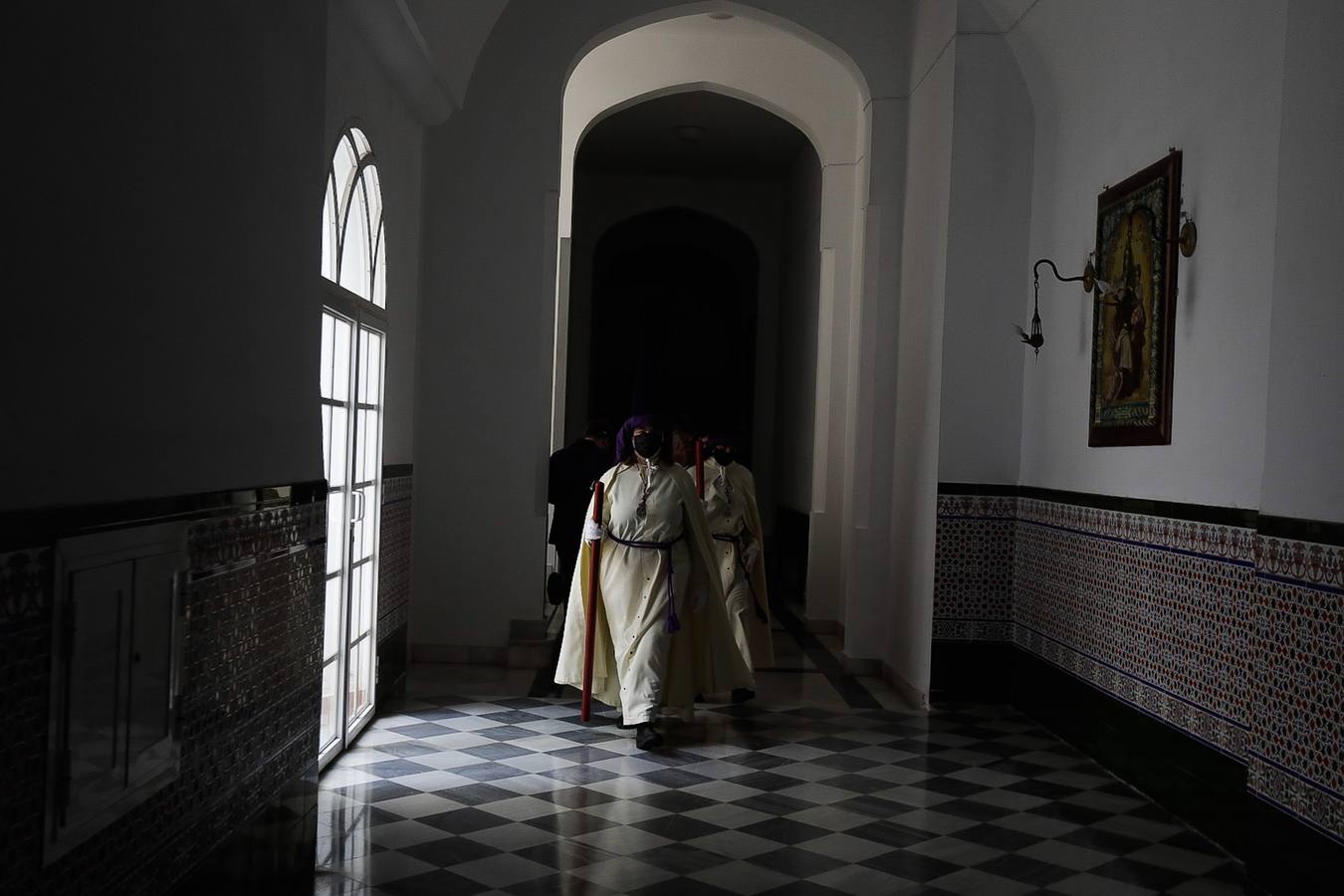 Fotos: La hermandad de El Prendimiento en el Lunes Santo de Cádiz