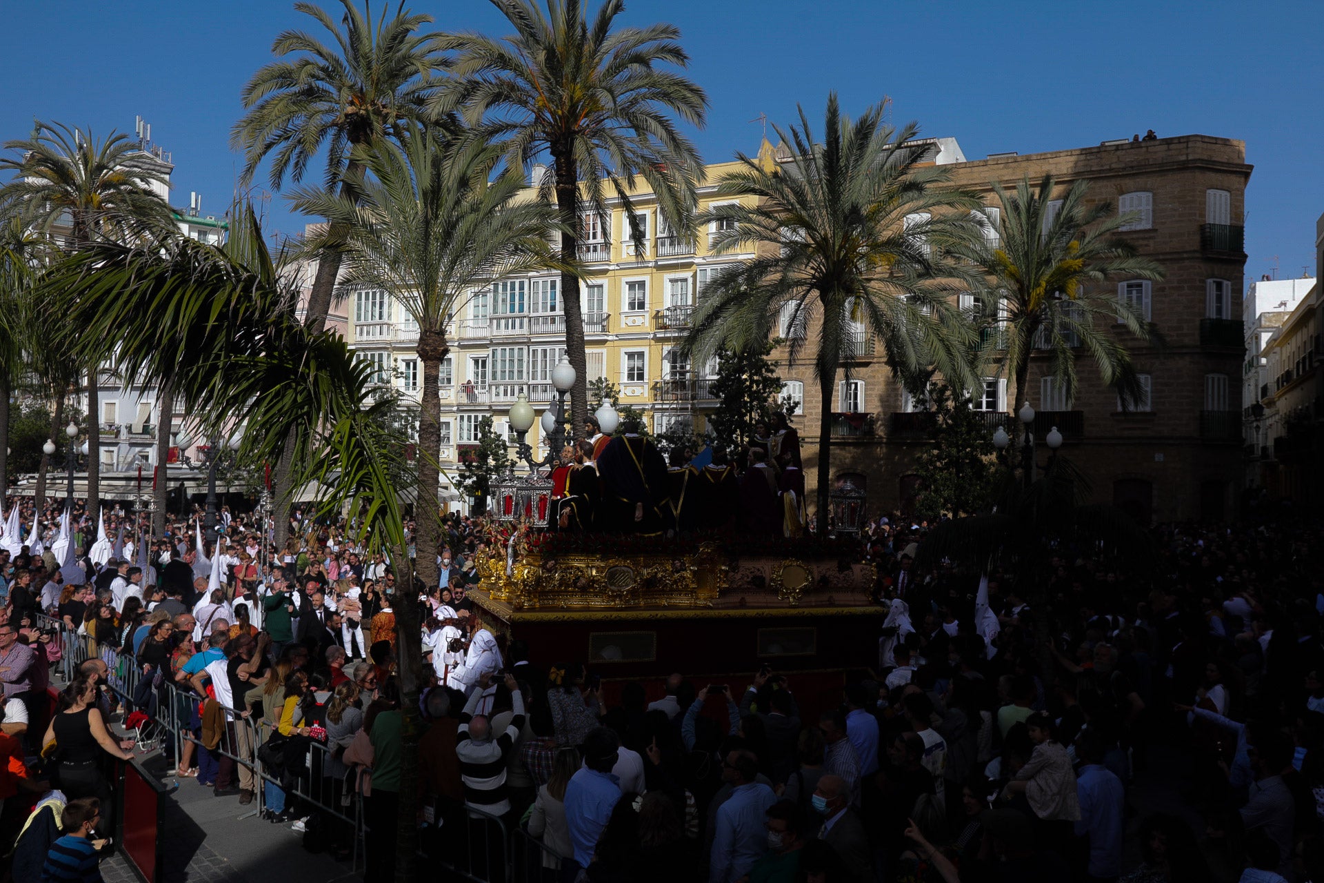 En imágenes: Así ha sido el Domingo de Ramos en Cádiz