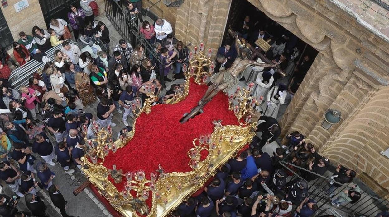 Fotos: La Palma, el Lunes Santo en Cádiz