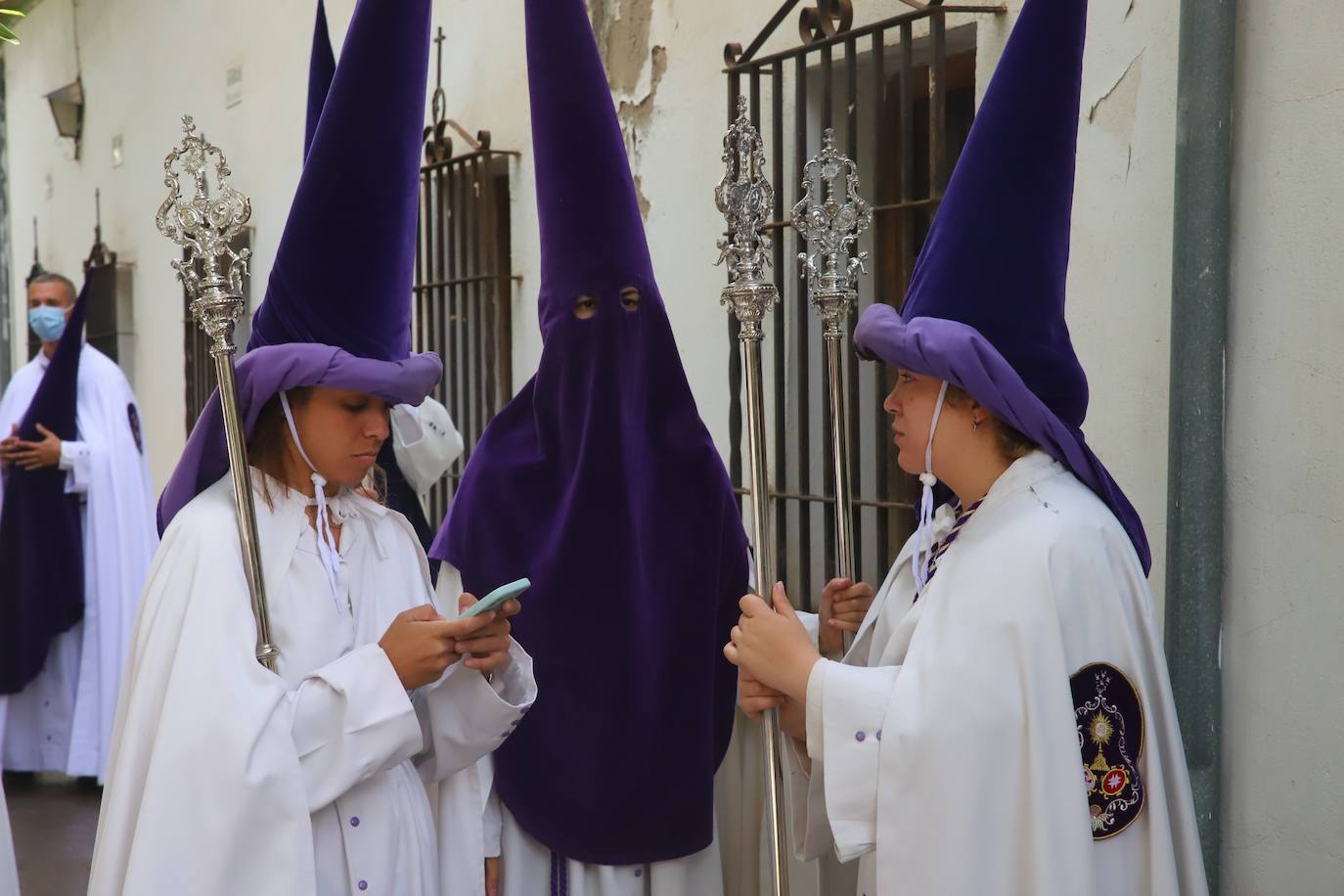 Martes Santo | La pena del Císter de Córdoba tras la suspensión, en imágenes