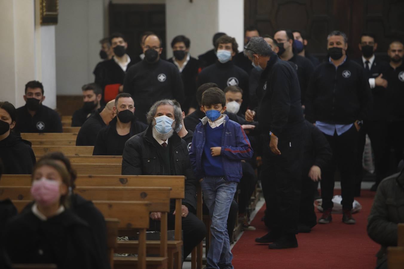 En imágenes, la tarde más amarga sin la imagen del Cristo de la Universitaria por Córdoba