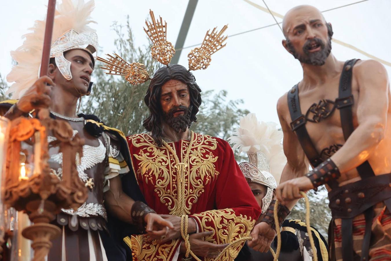 Todas las imágenes del Martes Santo de la Semana Santa de Córdoba 2022