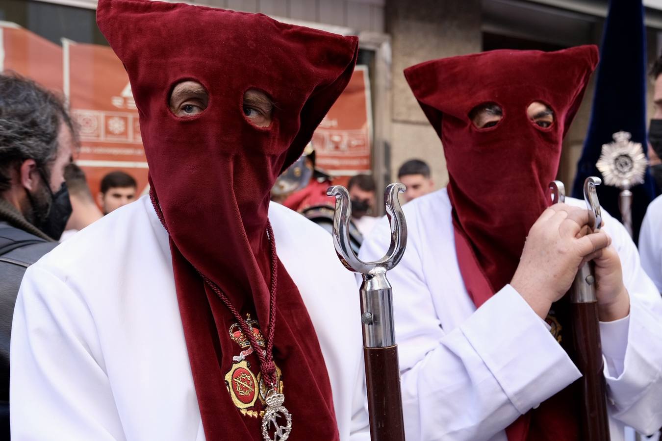 Fotos: Ecce-Homo recorre las calles de Cádiz el Martes Santo