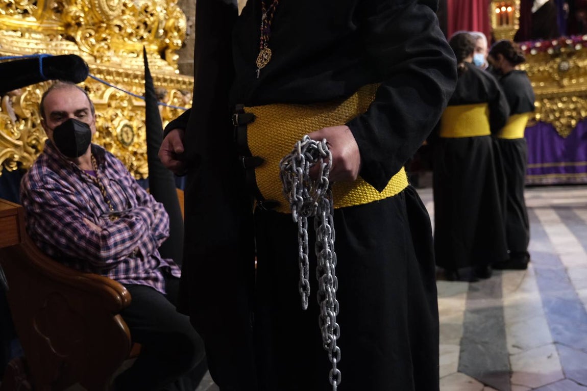 Fotos: Sanidad el Martes Santo en Cádiz