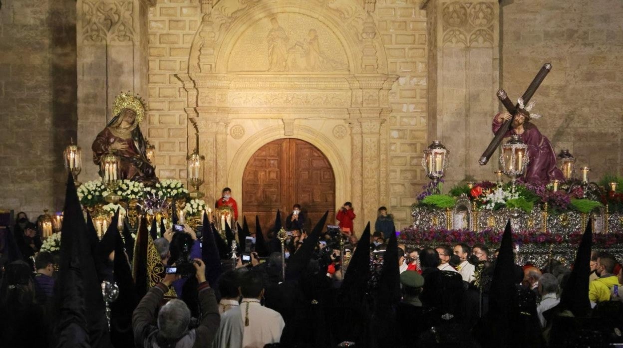 Emocionado y multitudinario &#039;Encuentro&#039; en Valladolid