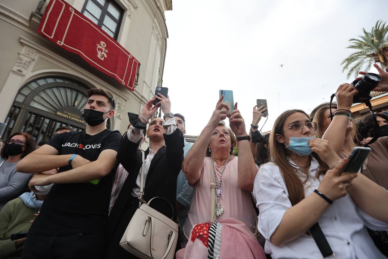 Miércoles Santo | La triunfal procesión de La Paz en Córdoba, en imágenes