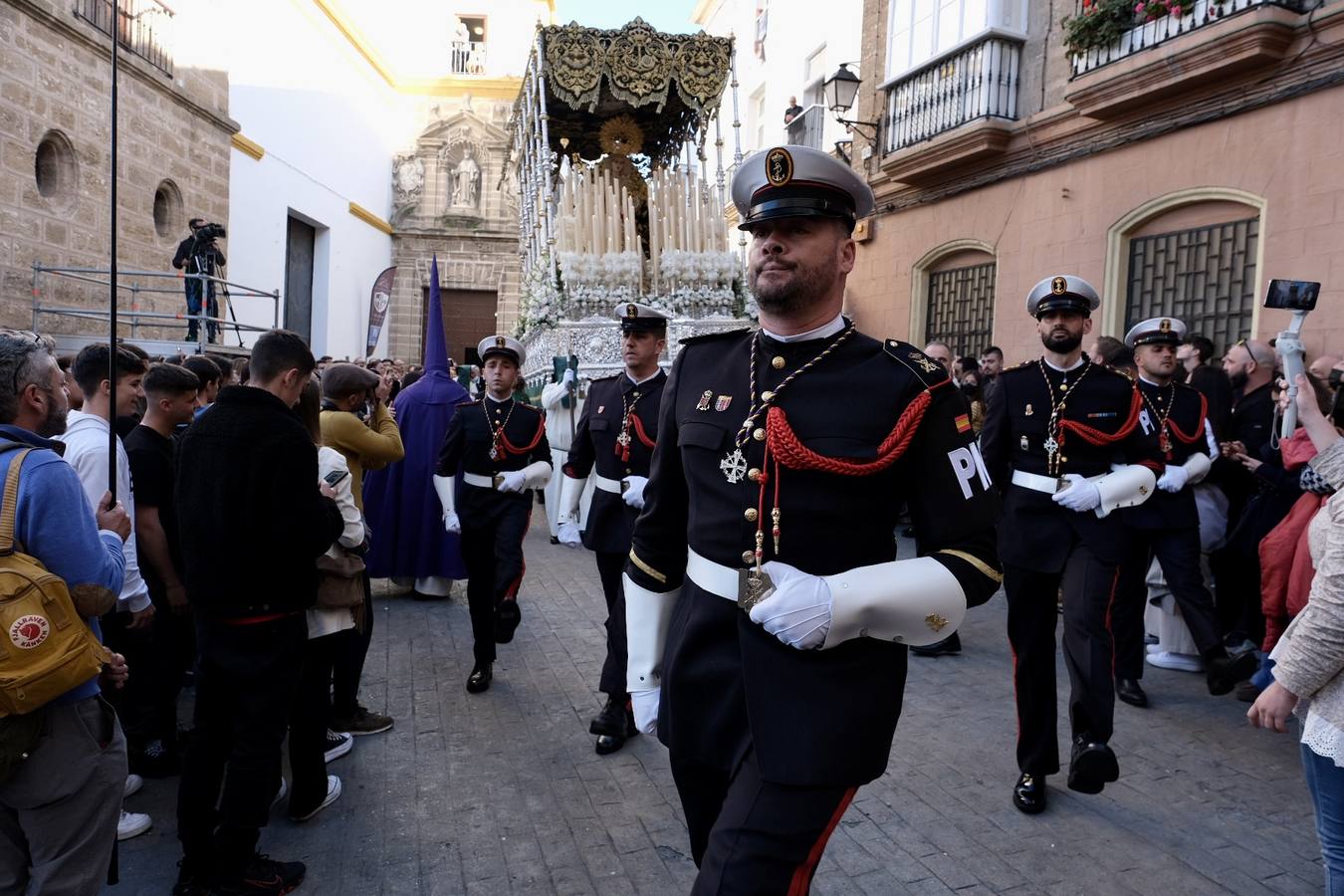 Fotos: Cigarreras, el Miércoles Santo en Cádiz