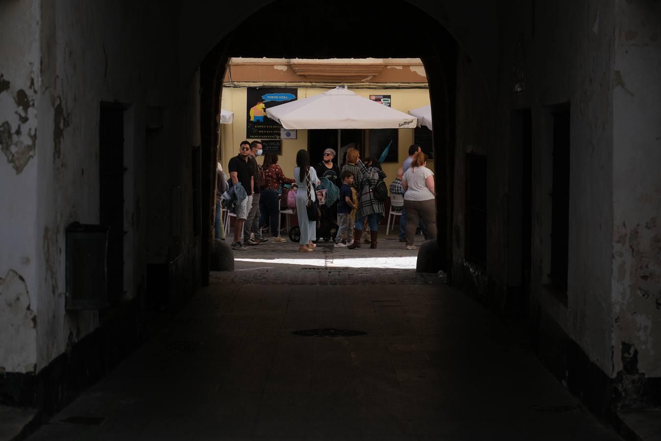 Fotos: Los turistas inundan las calles de Cádiz