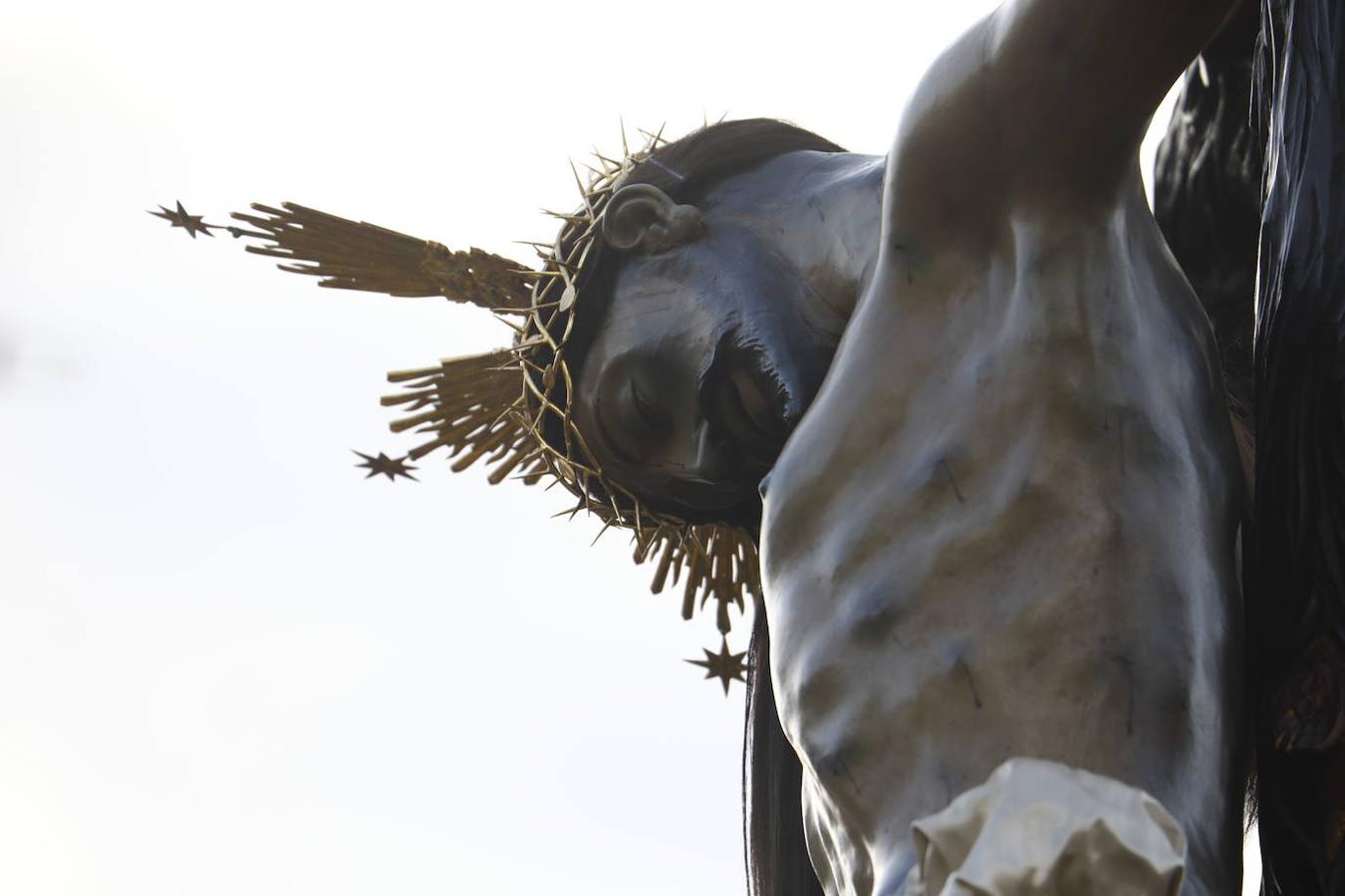 Jueves Santo | La popular procesión del Cristo de Gracia de Córdoba, en imágenes