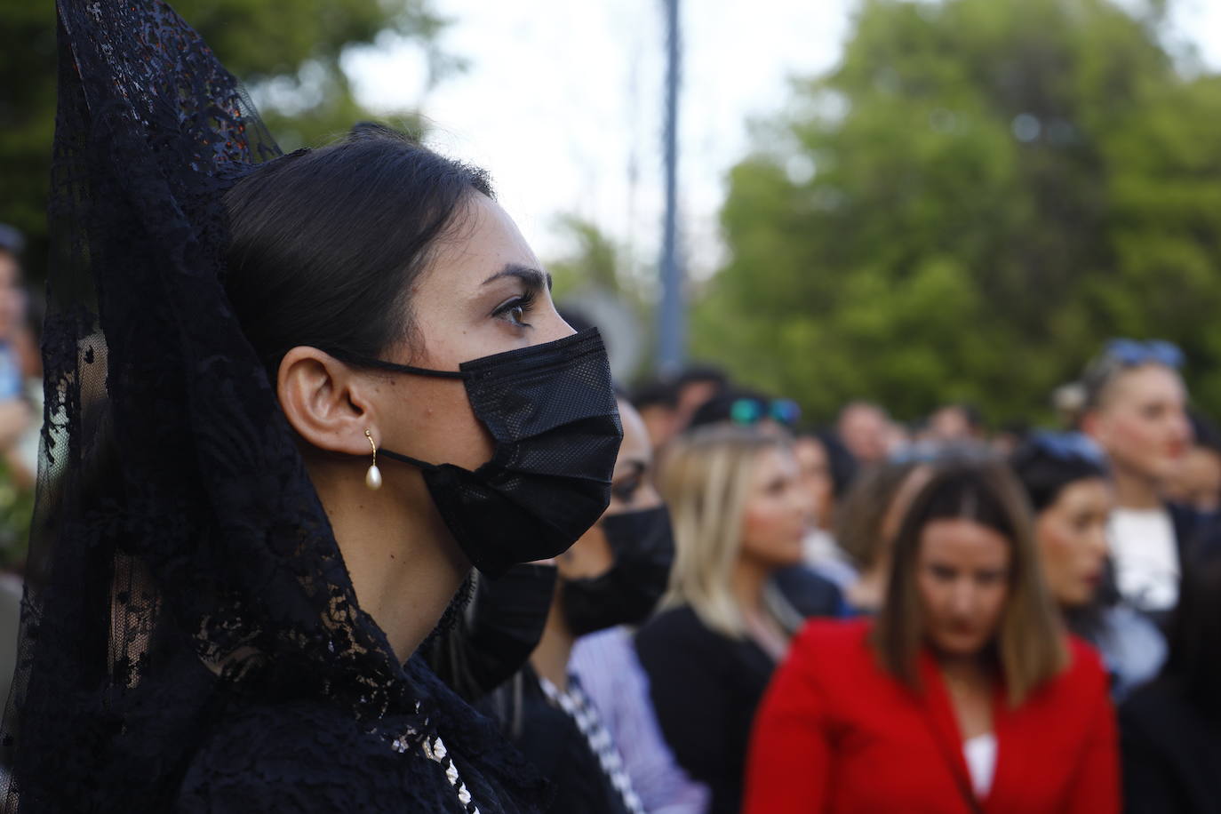 Jueves Santo | La popular procesión del Cristo de Gracia de Córdoba, en imágenes