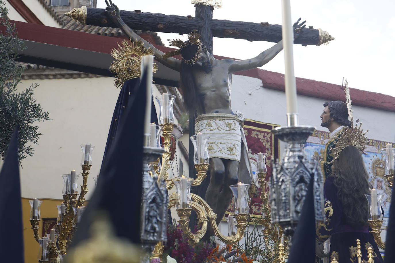 Jueves Santo | La popular procesión del Cristo de Gracia de Córdoba, en imágenes