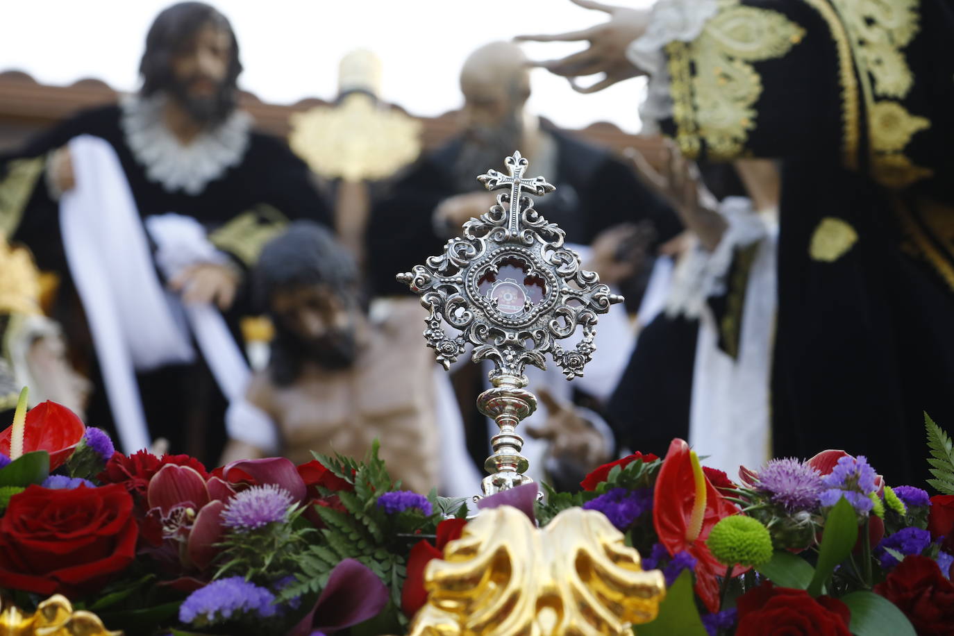 Viernes Santo | La popular procesión del Descendimiento de Córdoba, en imágenes