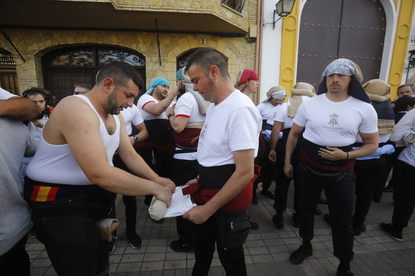 Viernes Santo | La popular procesión del Descendimiento de Córdoba, en imágenes