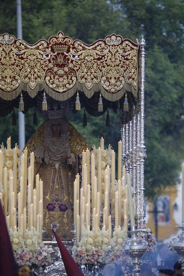 Viernes Santo | La popular procesión del Descendimiento de Córdoba, en imágenes