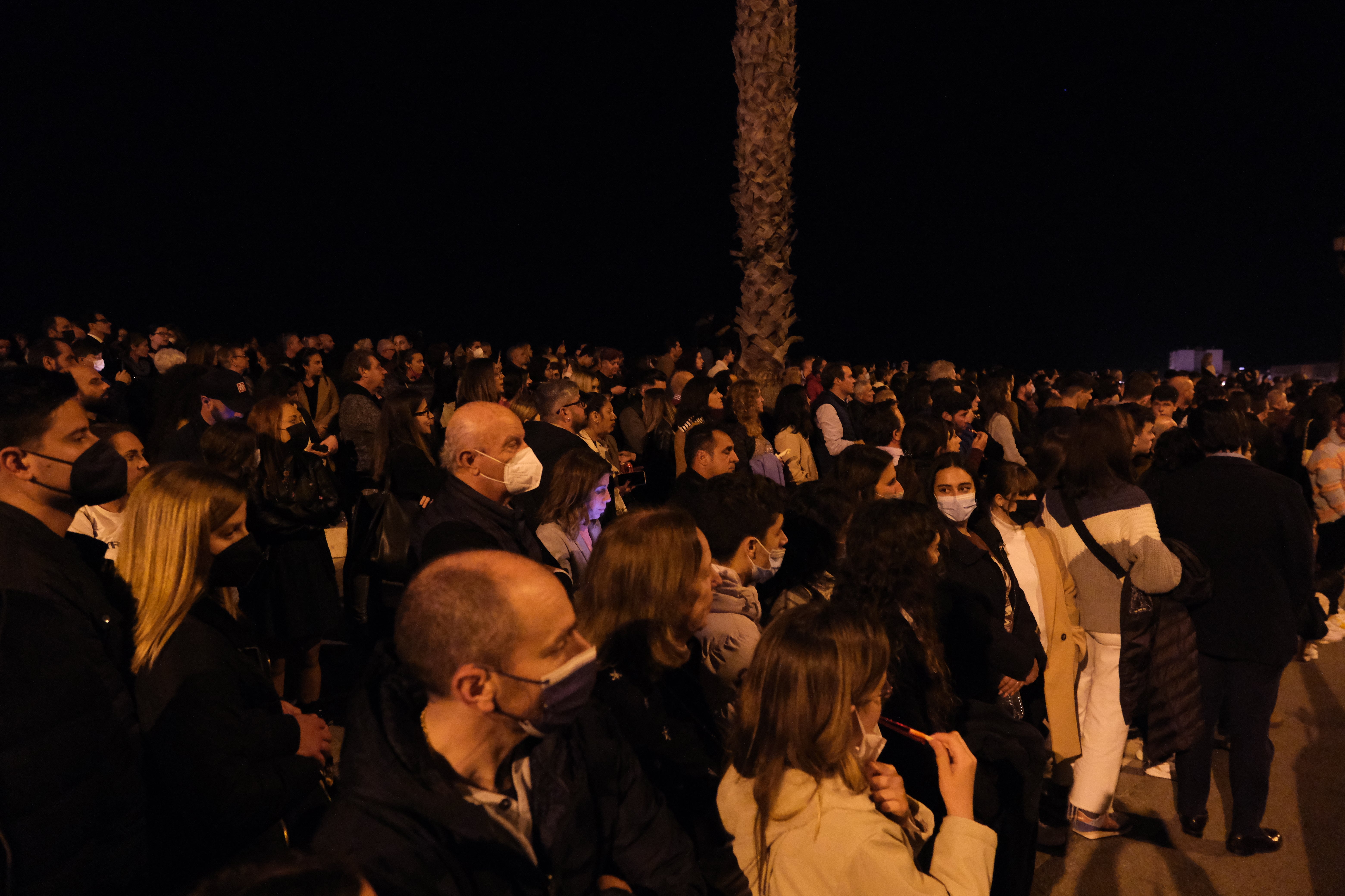 Fotos: El Perdón, esta Madrugada en la Semana Santa de Cádiz 2022