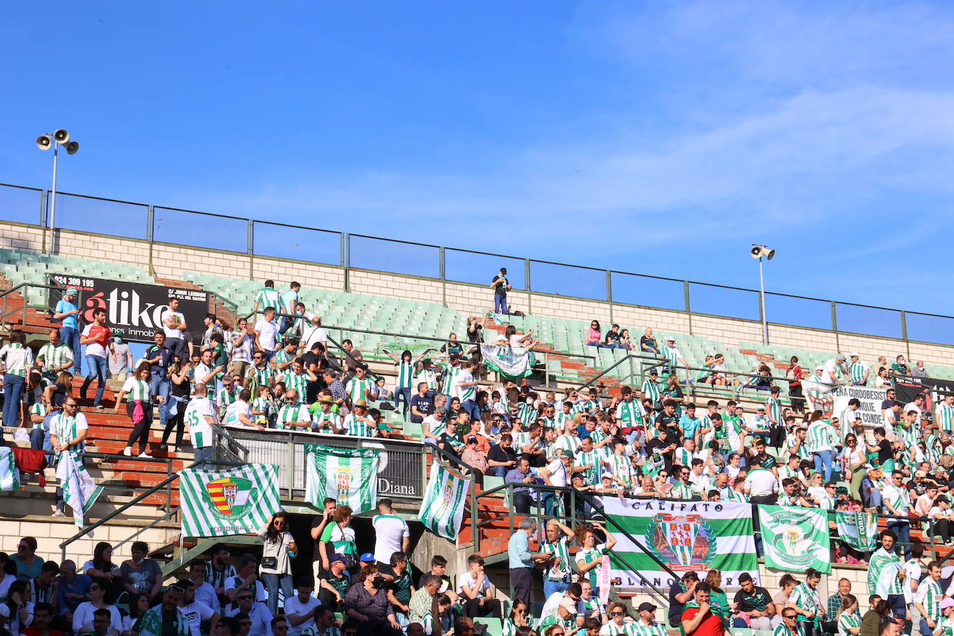 Así lo han vivido los mil cordobesistas del AD Mérida - Córdoba CF