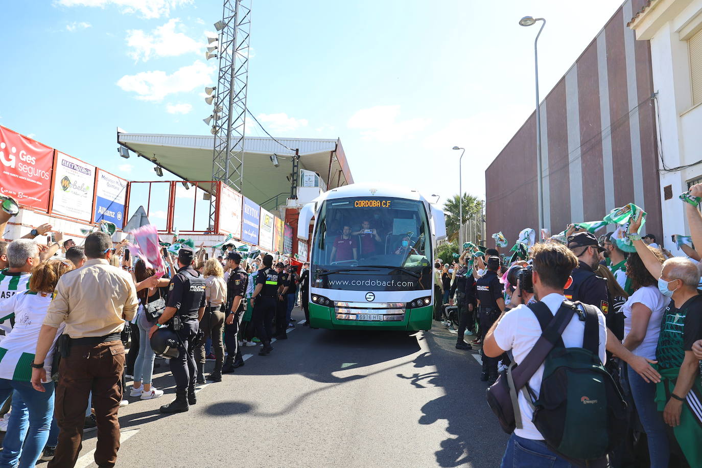 Así lo han vivido los mil cordobesistas del AD Mérida - Córdoba CF