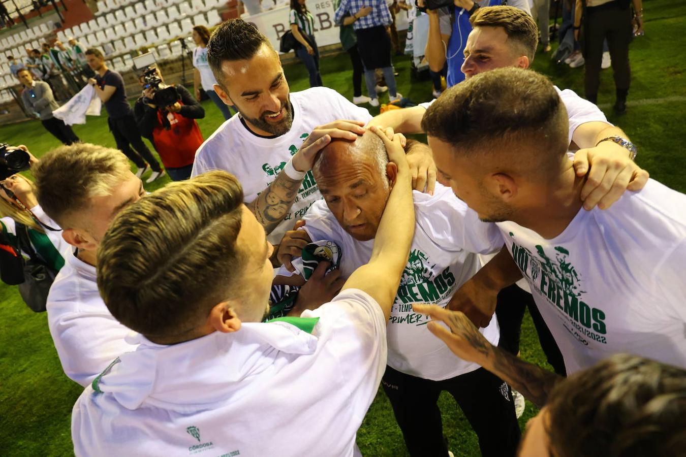 La fiesta del ascenso del Córdoba CF en Mérida, en imágenes